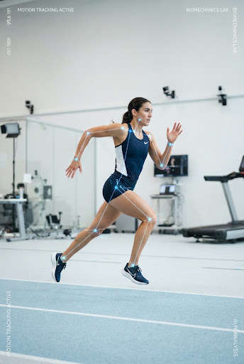 Athlete movement analysis visualization